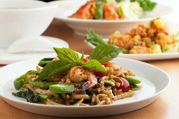 Thail�ndisches Essen - lecker Bild 2 -  - mit freundlicher Genehmigung von Depositphotos 