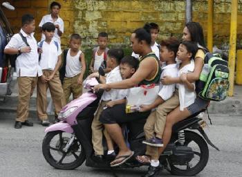 Thailands Lastenmopeds Bild 8 -