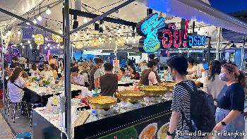 The One Ratchada Night Market - Pictures by Richard Barrow - Bild 8 - mit freundlicher Genehmigung von Richard Barrow 