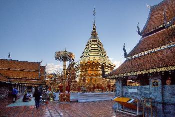 Wat Doi Suthep - Bilder von Gerhard Veer - Bild 4 - mit freundlicher Genehmigung von Veer 