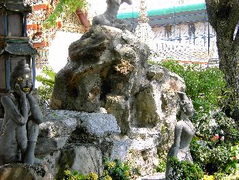 Wat Pho - Temple of the declining Buddha - Bild 8