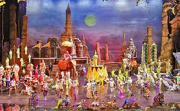 Siam Niramit Show - Thailands Geschichte und Kultur - Bangkok