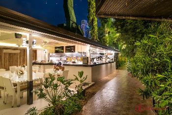 Hotel Zentrum Hangout by KLY (ehemals K-Hotel) in Phuket - Bild 1