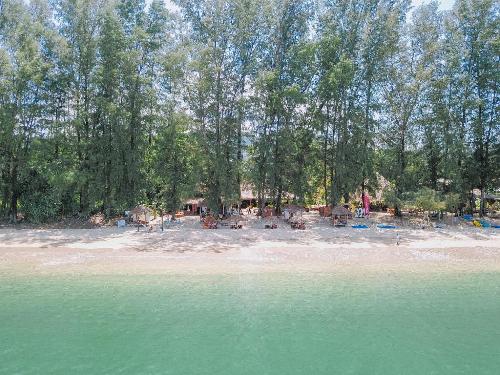 Resort am Strand Long Beach Chalet in Koh Lanta - Bild 2