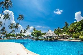 Resort am Strand Saii Phi Phi Island Village in Koh Phi Phi - Bild 4
