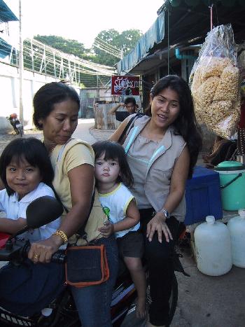Kurioses in Thailands Strassenverkehr  😏