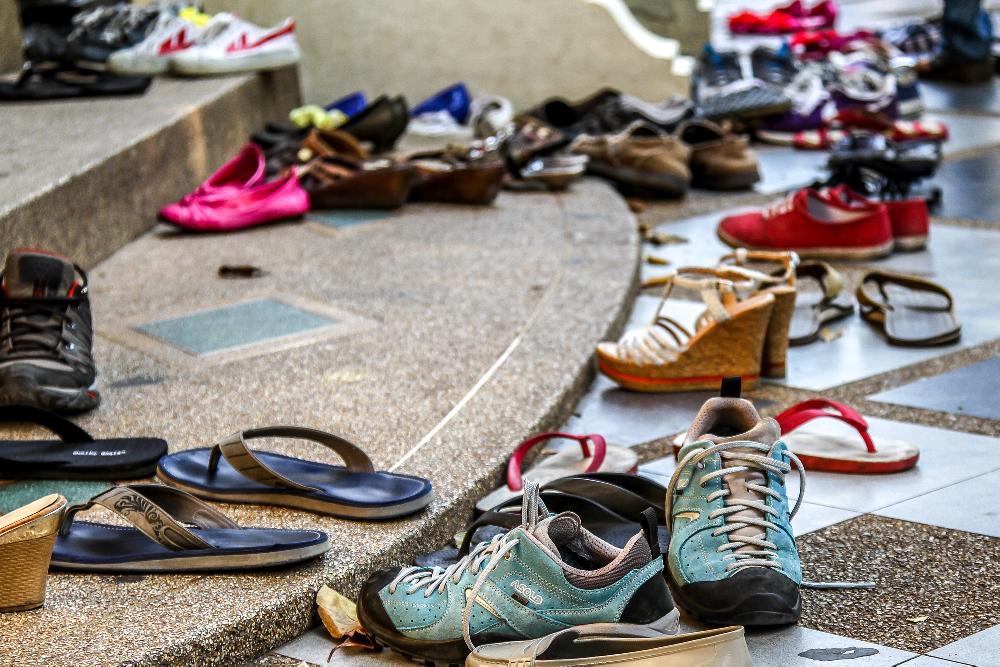 Schuhe aus Kurioses in Thailand 0 Zoom Schuhe aus Kurioses in Thailand 0
