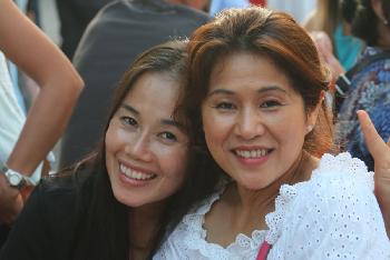 Smile like a Thai - and the World smiles with you