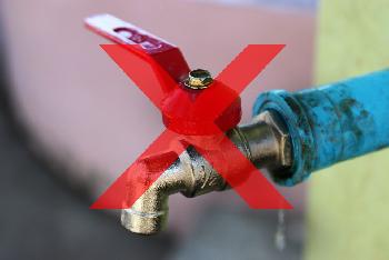 Reiseinfo Thailands Wasser - klar, kühl, aber nicht immer gesund Thailands Wasser - klar, kühl, aber nicht immer gesund