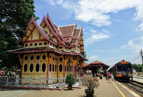 Kniglicher Wartesaal am Hua Hin Bahnhof