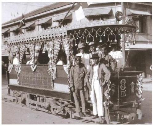 Bild 1894 startete Thailands erste elektrische Tram