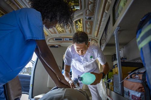 ADAC bringt Patientin sicher zurck nach Deutschland - Reisenews Thailand - Bild 1
