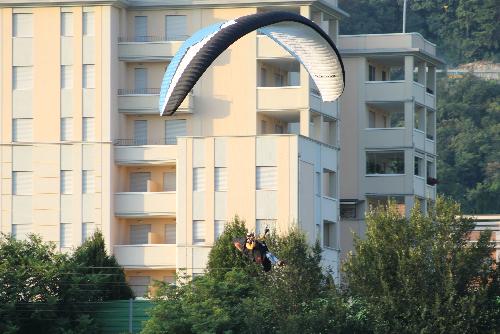 Bangkok: Der spektakulre Fall amerikanischer BASE-Jumper - Reisenews Thailand - Bild 1