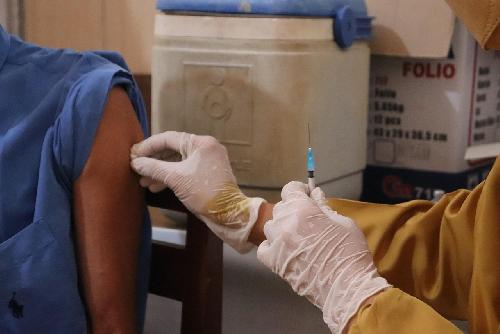 Bye-bye Dengue: Thailand startet Impf-Offensive - Hightech, Impfstoff und Aufklärung soll den Virus ausrotten Bild Bye-bye Dengue: Thailand startet Impf-Offensive