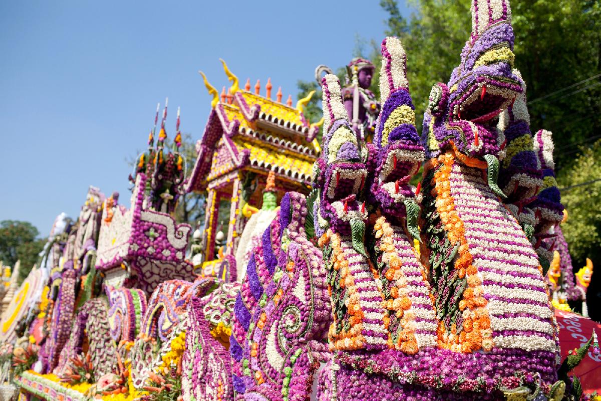 Chiang Mai Flower Festival 2026 - sensationelle Blumenshow - Blütenpracht, Musik und Kultur - Festival der Schönheit und Tradition Symbolfoto 8