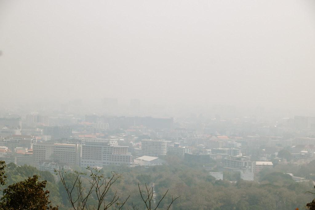 Chiang Mai seit 9 Tagen stärkst verschmutzte Stadt der Welt - Die Waldbrände und Feuer im Norden lassen nicht nach Bild 1