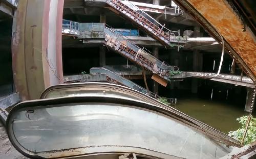 Das verlassene Einkaufszentrum New World bleibt - Reisenews Thailand - Bild 1