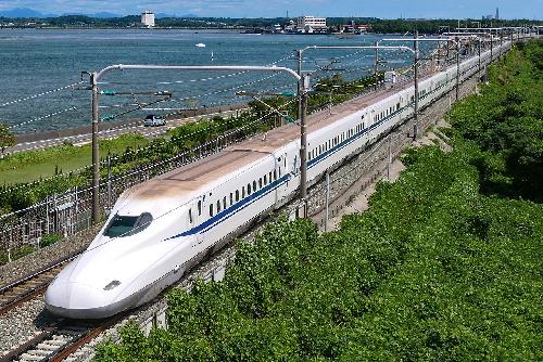 Shinkansen - Picture CC by MaedaAkihiko