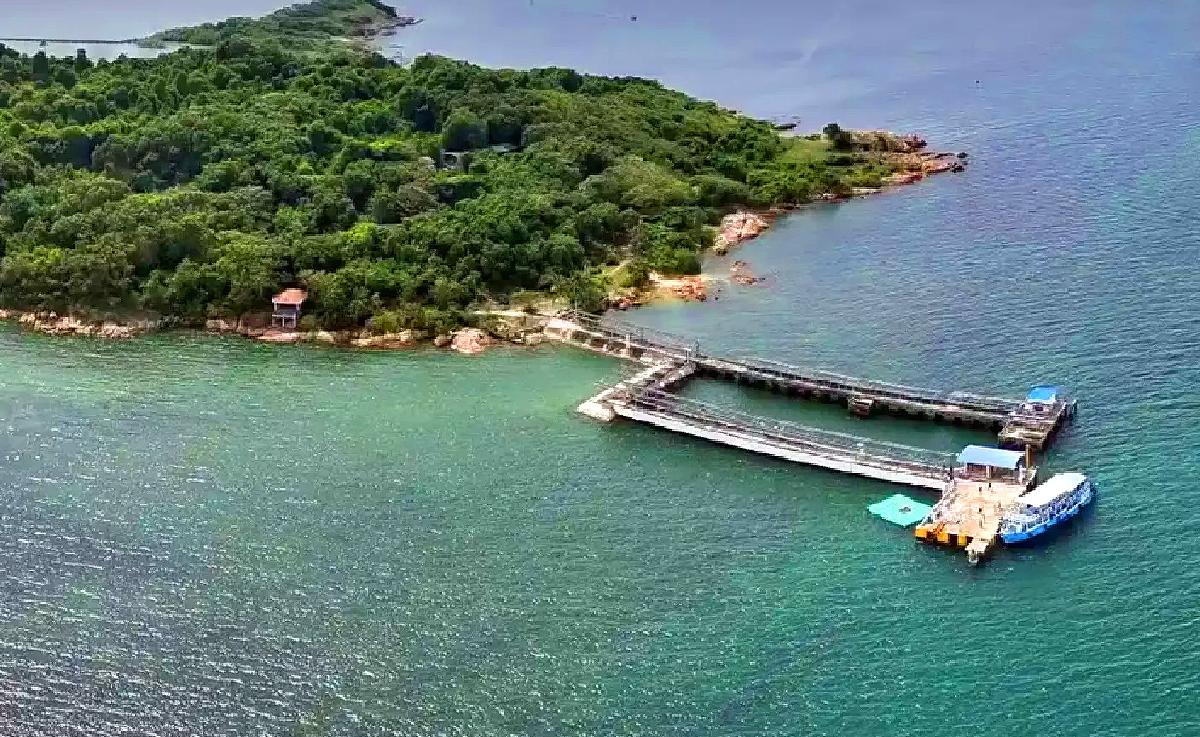 Die Königin, die den Schildkröten ihre Insel schenkte  - Königinmutter Sirikit und ihr ewiges Vermächtnis für das Meer Symbolfoto 2