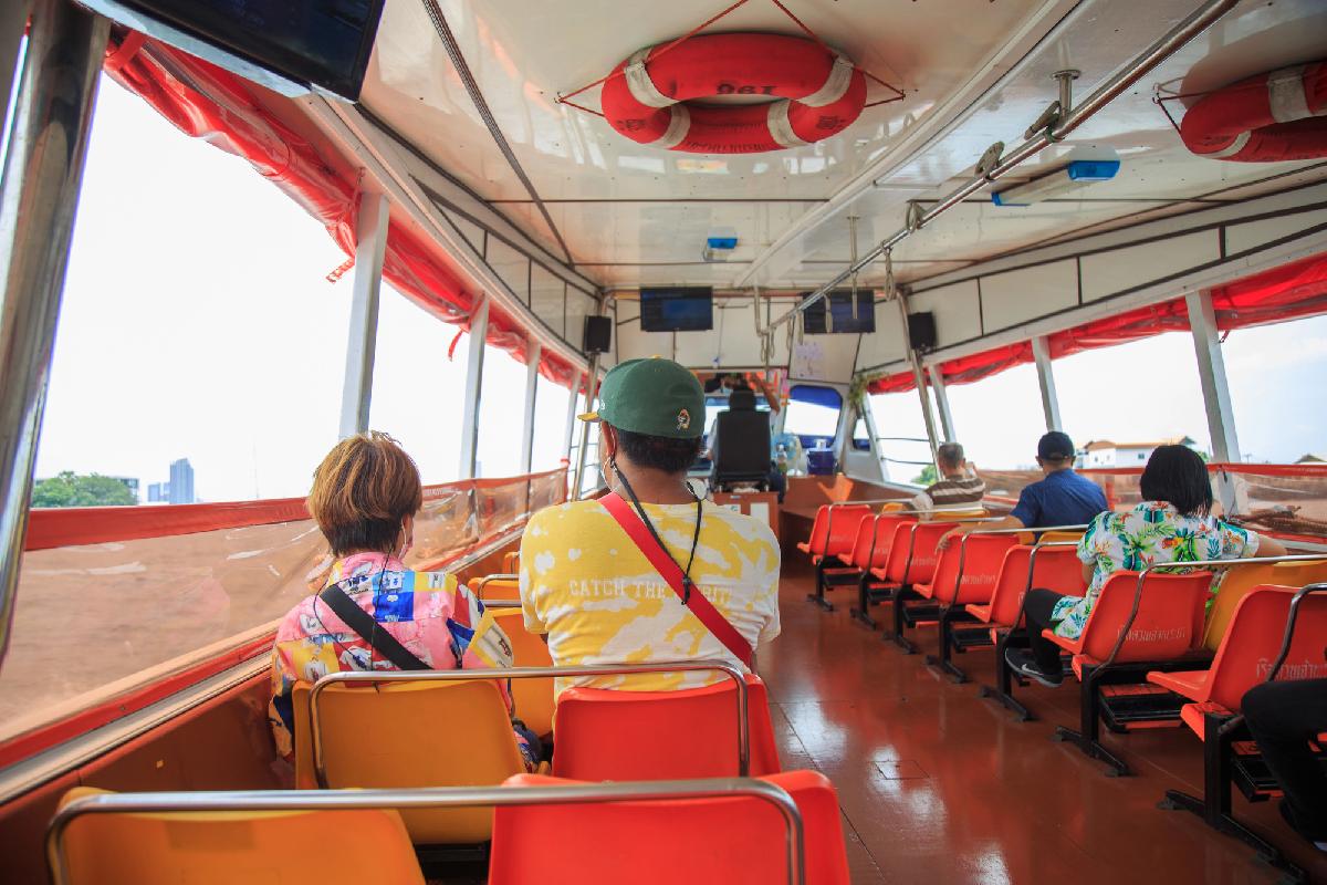 Die Königinnen des Chao Phraya - Wie drei Generationen der Familie Singholaka Bangkoks Flussverkehr prägten Symbolfoto 6