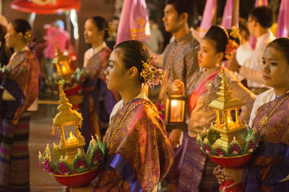 Die schönsten Orte um 2023 Loy Krathong zu feiern - Das romantischste Fest Thailands ist das Lichterfest - wo solltest Du hin? Bild 4