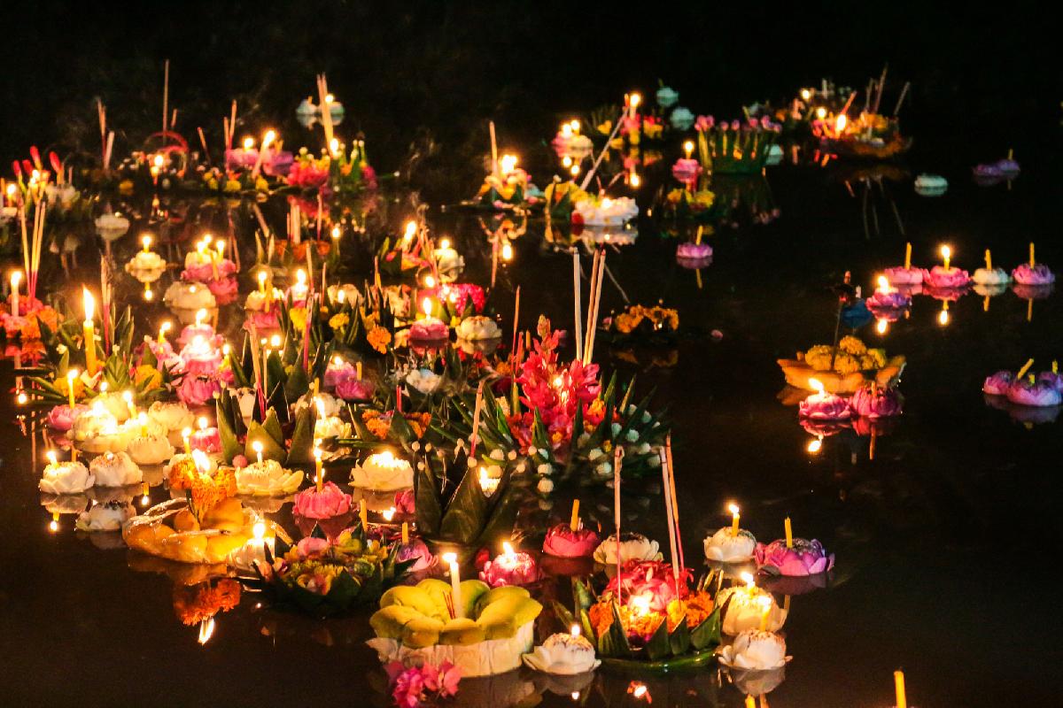 Die schönsten Orte um 2023 Loy Krathong zu feiern - Das romantischste Fest Thailands ist das Lichterfest - wo solltest Du hin? Bild 5