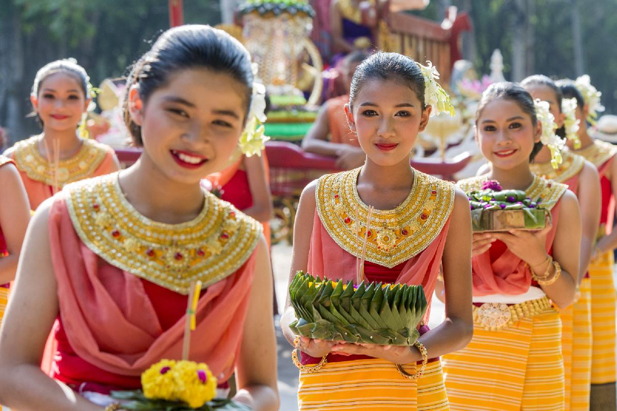 Die schönsten Orte um 2023 Loy Krathong zu feiern - Das romantischste Fest Thailands ist das Lichterfest - wo solltest Du hin? Bild 6