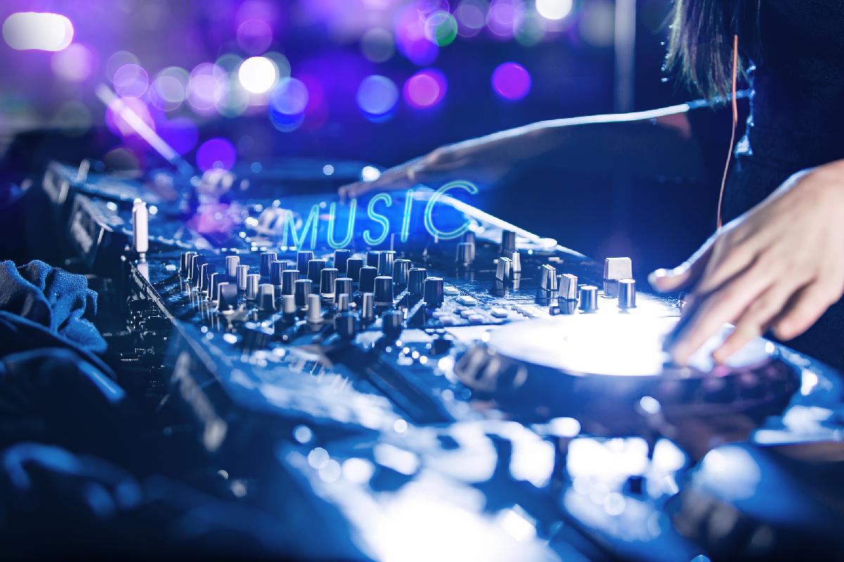 EDC Thailand 2026: Drei Tage Vollgas auf 380.000 qm - Von Vegas nach Phuket: Das volle EDC-Gefühl in Asien Symbolfoto 5