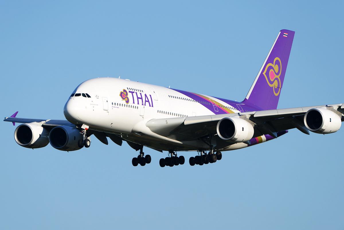 First Class ohne Flugticket - Ein ausrangierter A380 begeistert - Airbus zum Einsteigen für 80 Baht - Verrückter Nachtmarkt in Rayong Symbolfoto 3