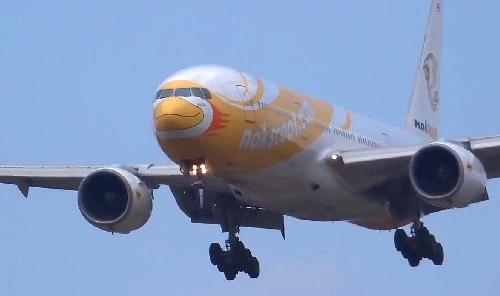 Flugzeug der Nok Air rutscht von Landebahn - Reisenews Thailand - Bild 1