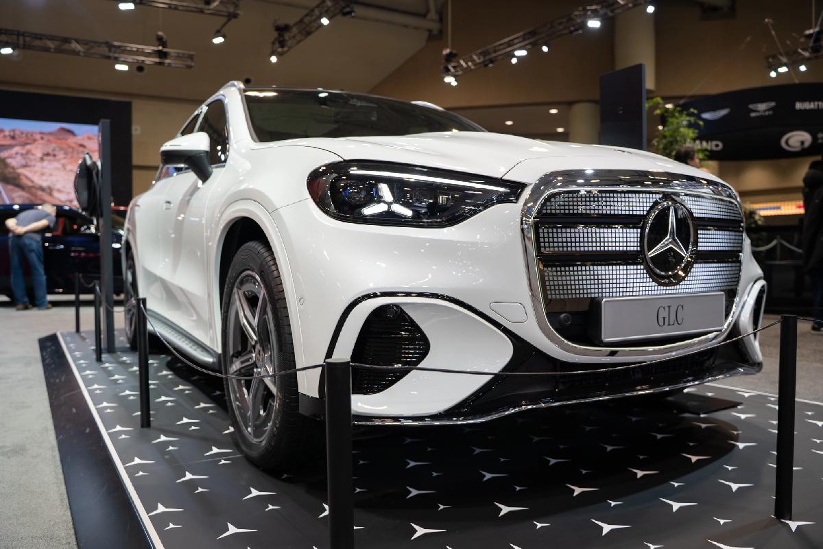 GLC EV aus Thailand - Hinter den Kulissen der Mercedes-Produktion - Hightech aus Samut Prakan: Wie Mercedes seit Jahrzehnten Autos in Thailand baut Symbolfoto 3