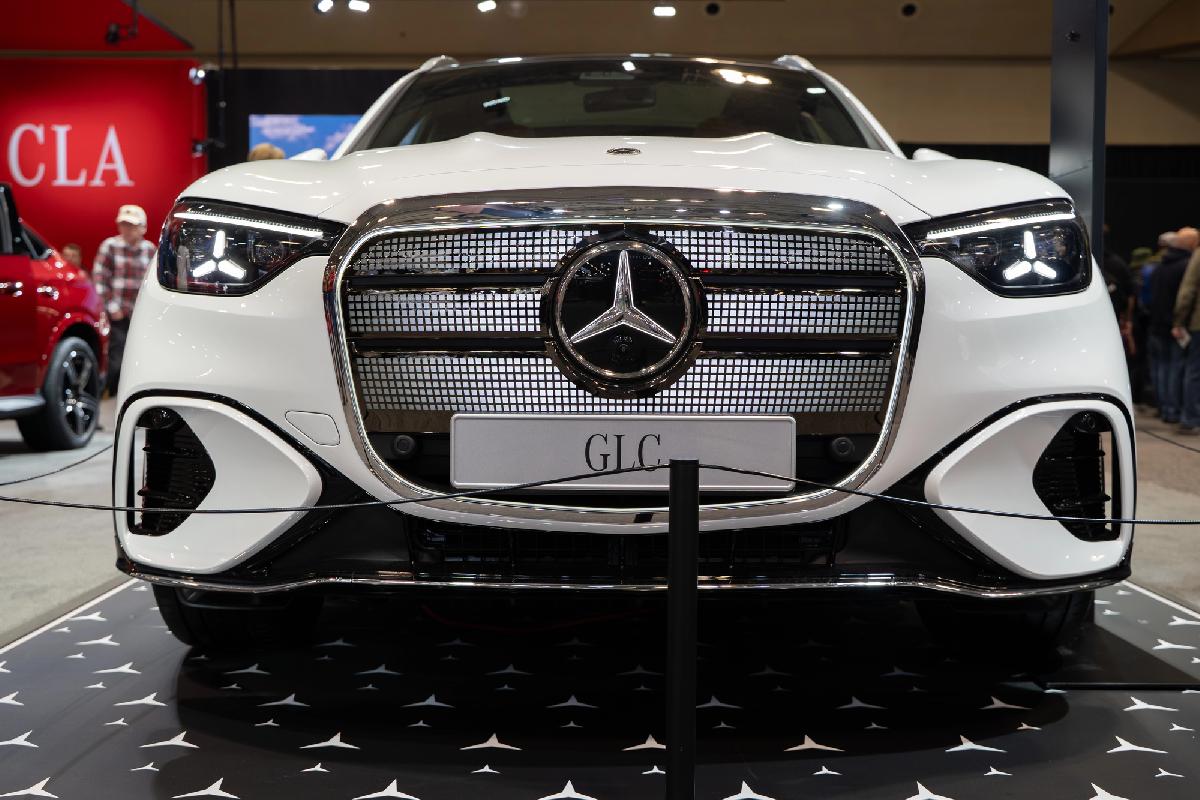 GLC EV aus Thailand - Hinter den Kulissen der Mercedes-Produktion - Hightech aus Samut Prakan: Wie Mercedes seit Jahrzehnten Autos in Thailand baut Symbolfoto 4