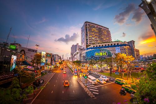 Bild Große Razzia im MBK Center in Bangkok