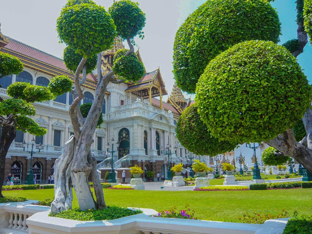 Parks und religiöse Stätten in Bangkok wieder geöffnet