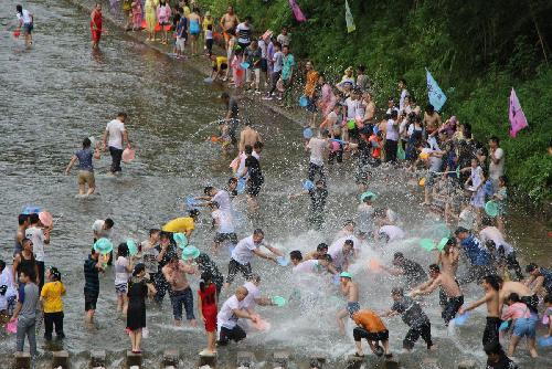 Keine Wasserschlachten zum Songkran Festival Thailand