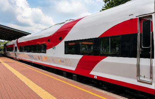Bild Luxus auf Schienen - Thailand entwickelt eigenen Reisezugwagen