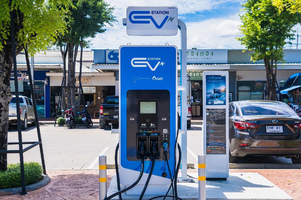 Mehr als jeder dritte Neuwagen in Thailand fährt rein elektrisch - Elektroautos machen Tempo - Verbrenner verlieren zunehmend Marktanteile Symbolfoto 3