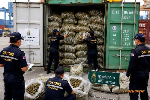 Bild Mission Thailand-Amsterdam: 1,6 Tonnen Gras ohne Abfahrt