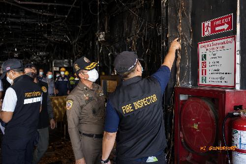 Bild Nach Brandkatastrophe von Bangkok - Opferzahl steigt auf 33