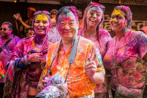 Pattaya Holi Festival 2024 - Explosion der Farben und Kulturen - Veranstaltungen - Bild 2