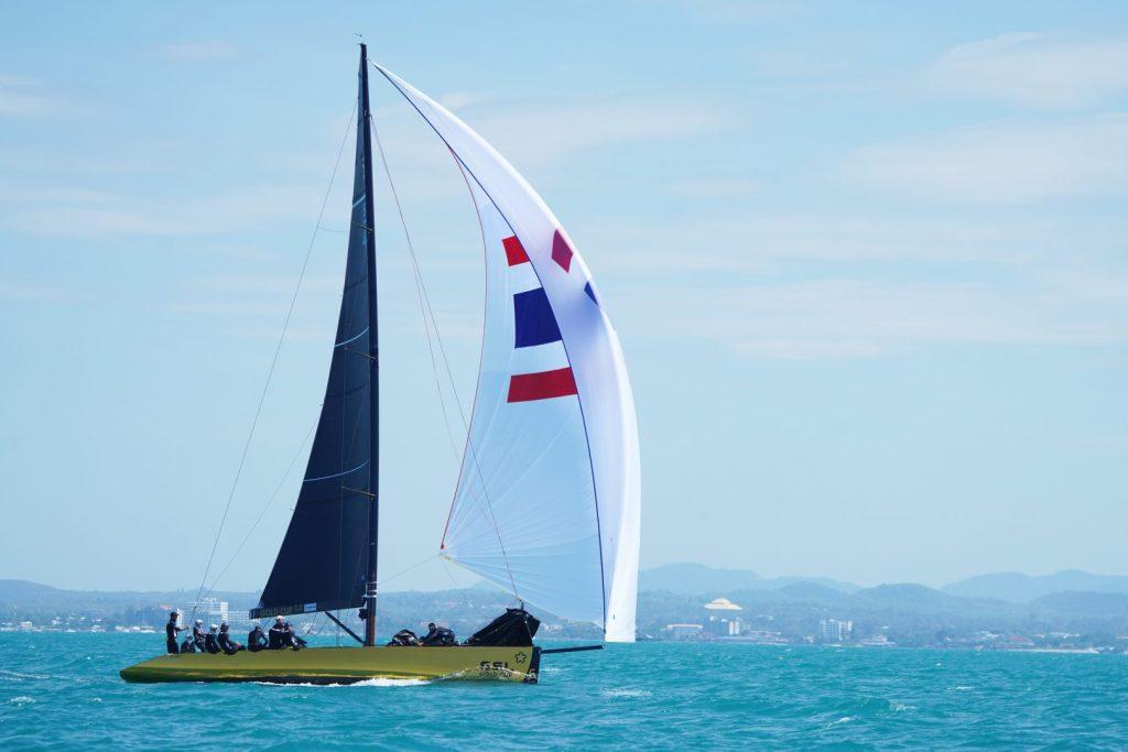 SEA Games - ein historischer Sieg der Königin von Thailand - Queen holt Gold als Steuerfrau mit der Segelnationalmannschaft Symbolfoto 4