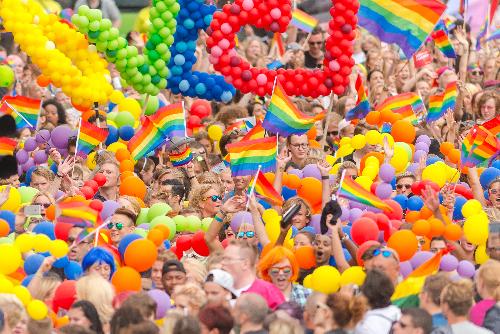 Sehenswertes Spektakel in  Bangkok - LOVE PRIDE PARADE - Reisenews Thailand - Bild 1