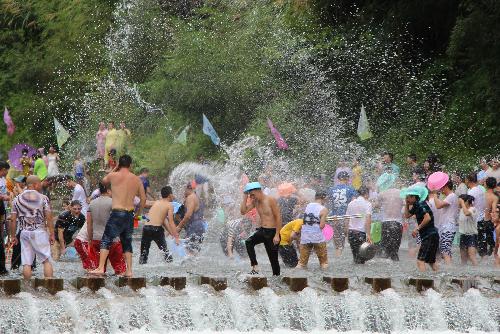 Bild Songkran soll UNESCO Kulturerbe werden