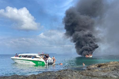 Speedboot explodiert vor Phuket - mehrere Verletzte - Technikversagen führt zu schwerem Zwischenfall auf Touristenboot Bild Speedboot explodiert vor Phuket - mehrere Verletzte