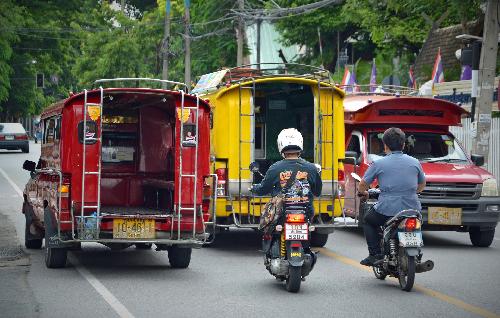 Stehen verboten - Songthaew Taxifahrer sauer - Reisenews Thailand - Bild 1