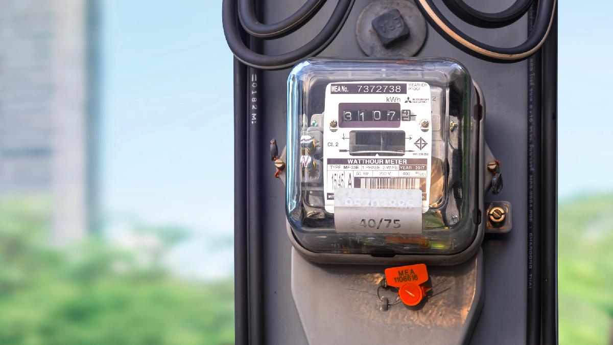 Stomkabel-Chaos am Patong kommt unter die Erde - 224-Millionen-Baht-Projekt lässt Phukets Kabelsalat verschwinden Symbolfoto 3