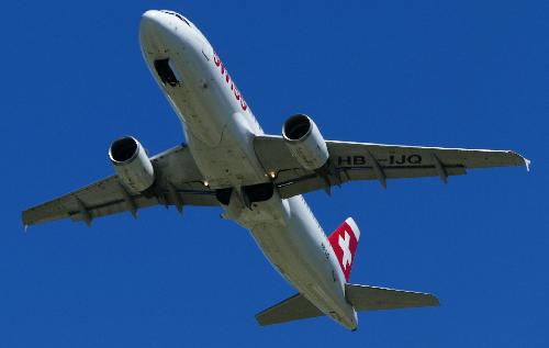 Swiss streicht 1.400 Verbindungen im Sommerflugplan 2025 - Flugchaos bei Swiss - Personalkrise im Cockpit Bild Swiss streicht 1.400 Verbindungen im Sommerflugplan 2025