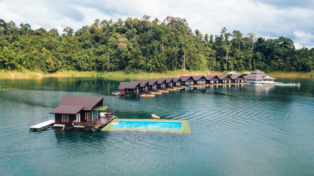 500 Rai Floating Resort 500 Rai Floating Resort