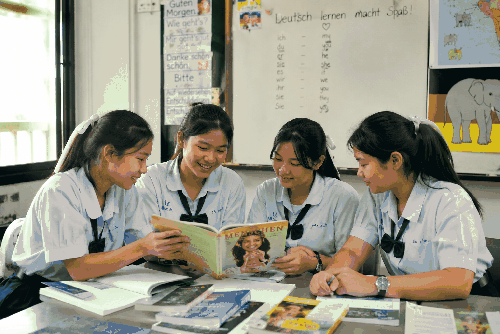 Triam-Udom-Suksa-Schule - Deutsch f�r Thais - Thailand Blog - Symbolfoto 1