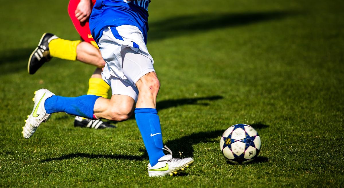 Trumps & Infantinos WM ist zu teuer für Thais - Wenn Fußball plötzlich wie Luxus-Kaviar mit Abseitsregel wirkt Symbolfoto 3